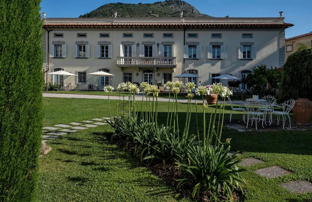 Villa Del Papa-1